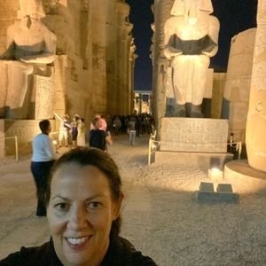 Meet your Posher, Suzanne